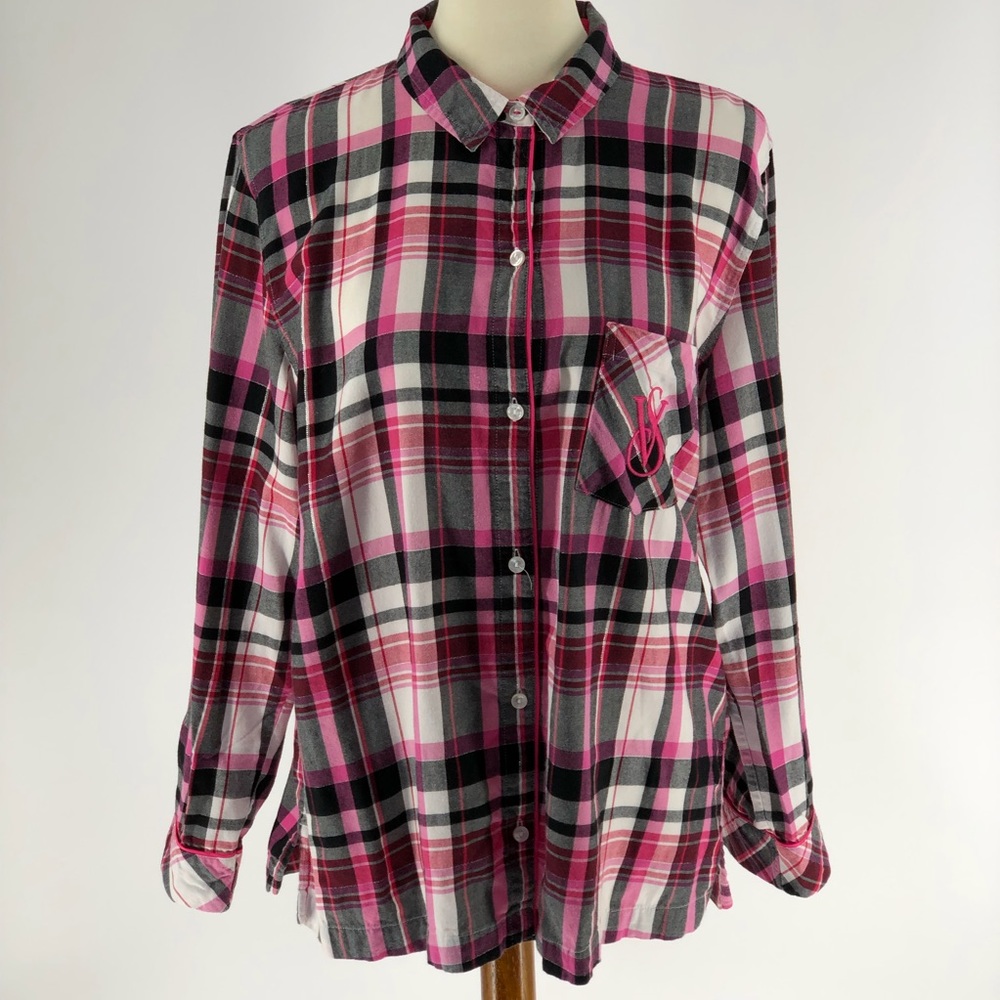 CLEARANCE 5 for $20 SALE Victoria’s Secret Plaid Pajama Top M/M | B1-33